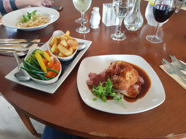 Houghwood Bar & Restaurant