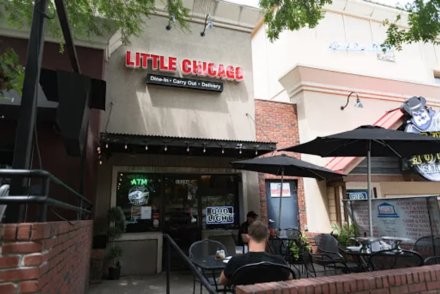 Little Chicago Pizzeria And Grill