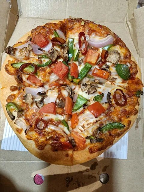 Pizza Hut | Vrindavan Colony, Lucknow
