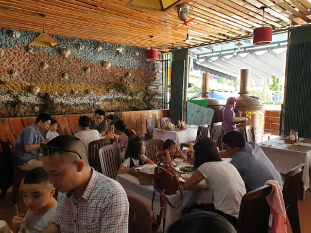 Nhà Hàng Âu Lạc