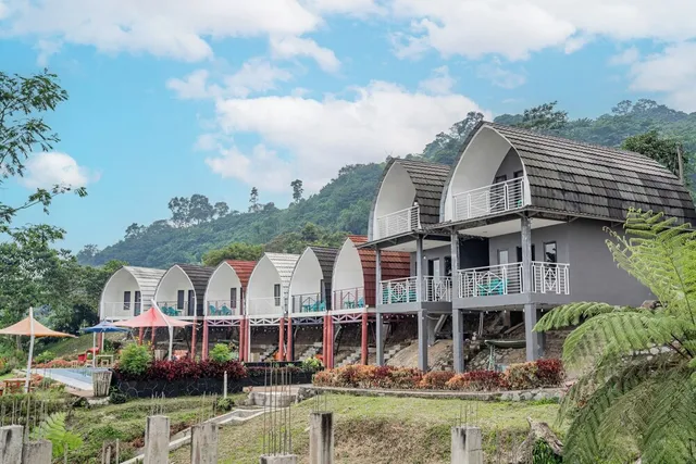 Collection O 93732 Villa Opung