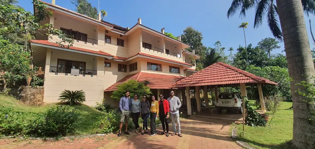 Z-VILLA & RESORT (Karapuzha)