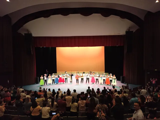 STATE THEATER ESPERANZA IRIS