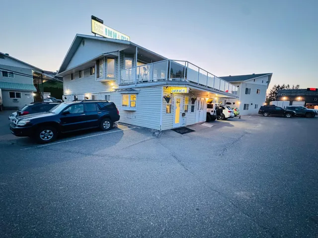 Fraser Bridge Inn & RV Park