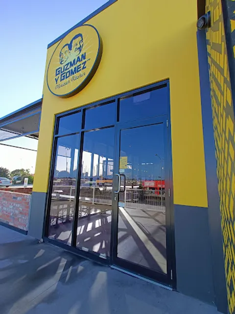 Guzman y Gomez - Pialba