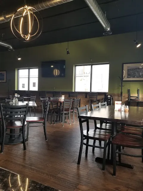 Amici Grill and Pizzeria