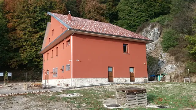 Rifugio Toppo del Monaco