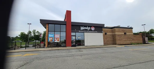 Hempfield Pointe Plaza