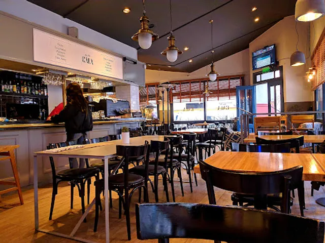 Cala Pizza y Bar Recoleta