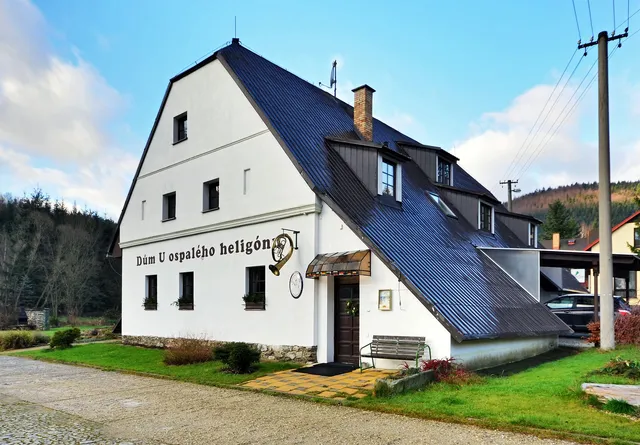 Dům U ospalého heligónu