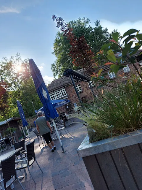 Altes Fährhaus Beverungen Restaurant und Biergarten