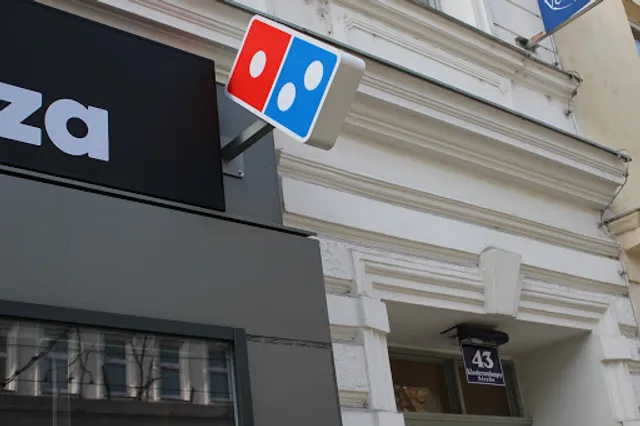 Domino‘s Pizza