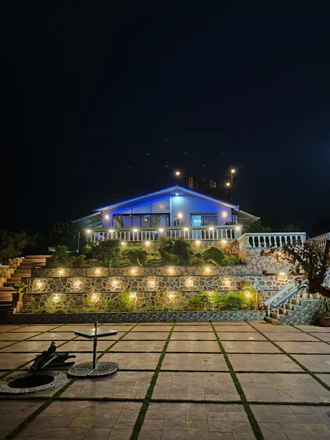 Hilltop Resort & Agro Tourism ( Dhananjay Kadam)