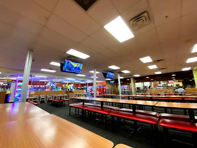 Peter Piper Pizza