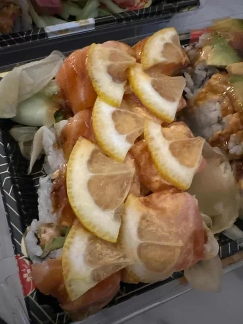 Oishii Sushi & Heartbeat KTV