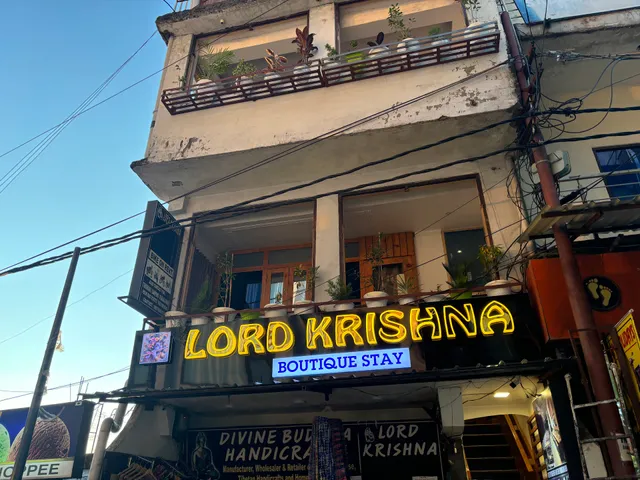 Lord Krishna Boutique Stay