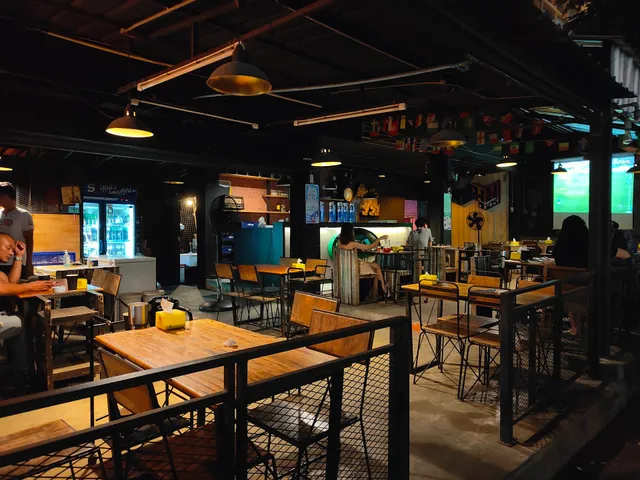 หลบมุมบาร์