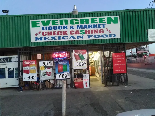 Evergreen Market