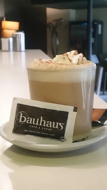 Bauhaus Café