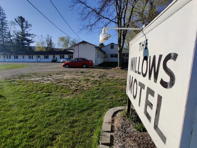 The Willows Motel