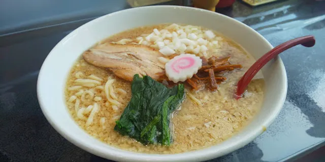 麺食堂 なるとや 小新店