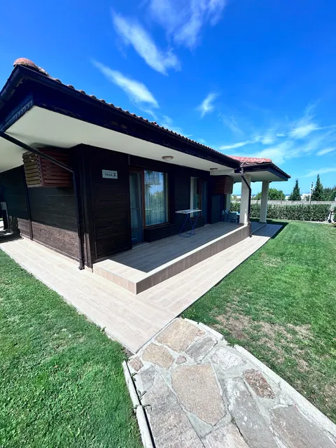 Армира Лозенец