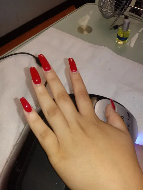 Hot Nail