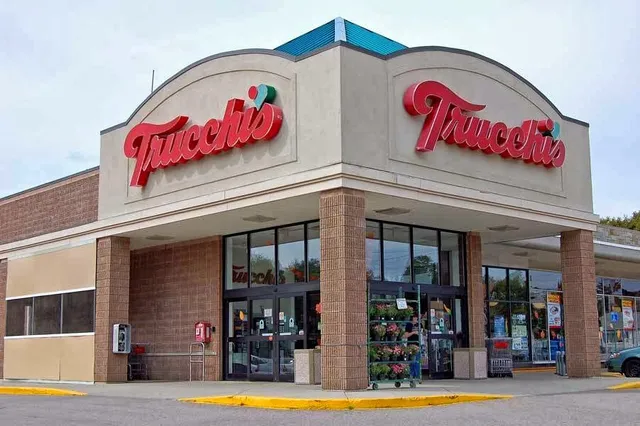 Trucchi's Supermarkets Abington