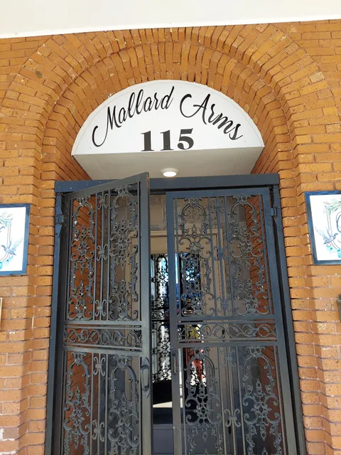 The Mallard Arms Inn