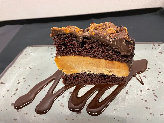 Playmakers Sportsbook Bar & Grill