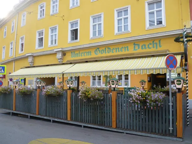 Unterm Goldenen Dachl