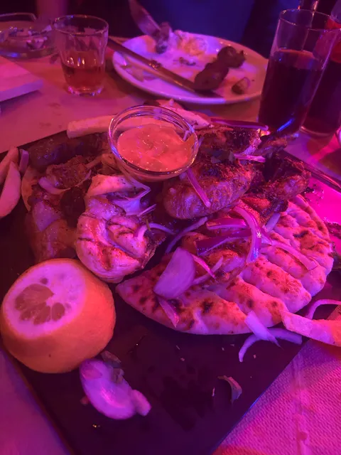 Εν Αχαρναί η Αυλή