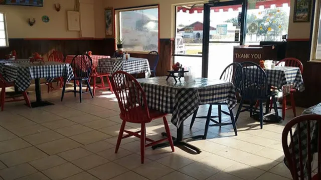 Ramona Deli y Restaurant