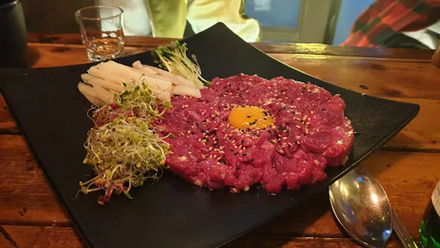 육회공작소 구리본점