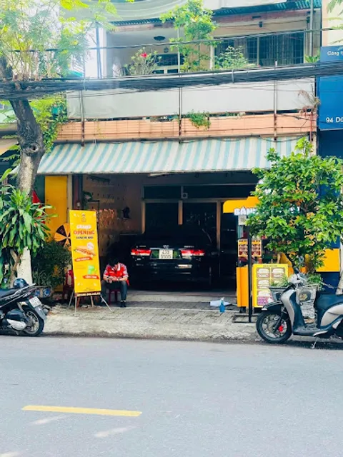 Bánh Mì Khói - Dũng Sĩ Thanh Khê