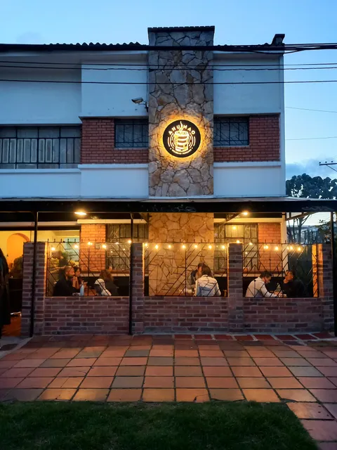 Ahumao cilindro peruano