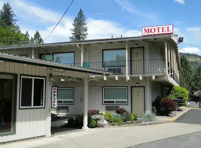 Konkolville Motel