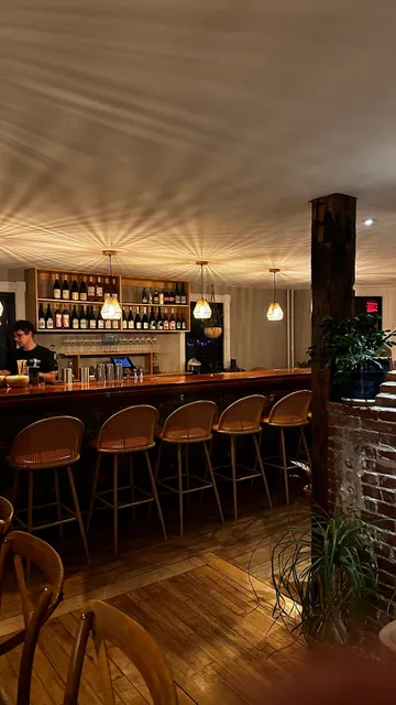 Cafe Louis - Costa Media