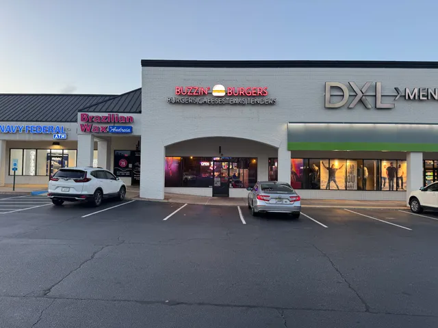 Buzzin Burgers