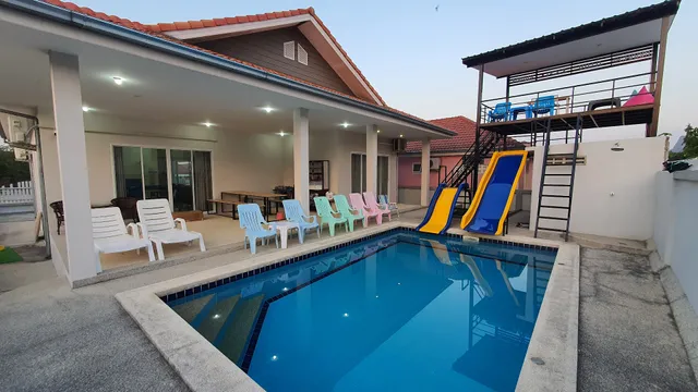 Family POOL VILLA CHAAM