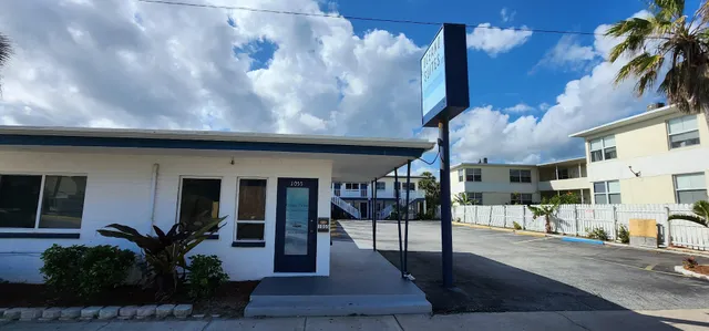 Oceano Suites Daytona Beach