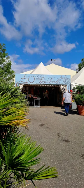 Trödelmarkt Aachener Platz
