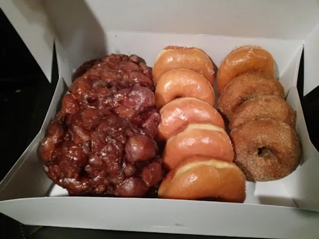 P's & Q's Bakery and Cafe