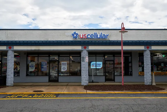 UScellular & T-Mobile