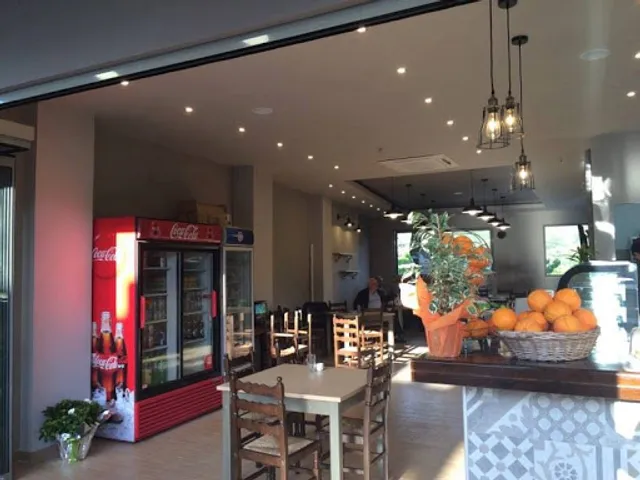 Chara's tavern & coffee