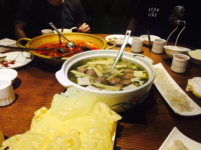 香又香酸菜鱼餐厅