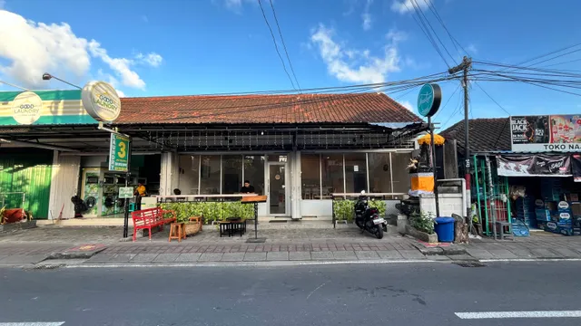 Marilyn Kitchen & Cafe Bali