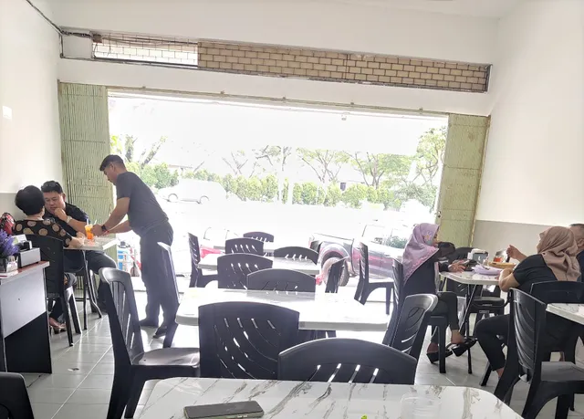 Restoran Claypot Panas - Asam Pedas, Sup, Singgang