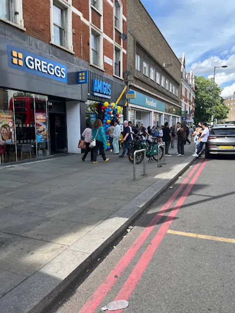 Amigos Burgers & Shakes - Streatham