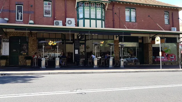 Avenue Road Cafe Mosman
